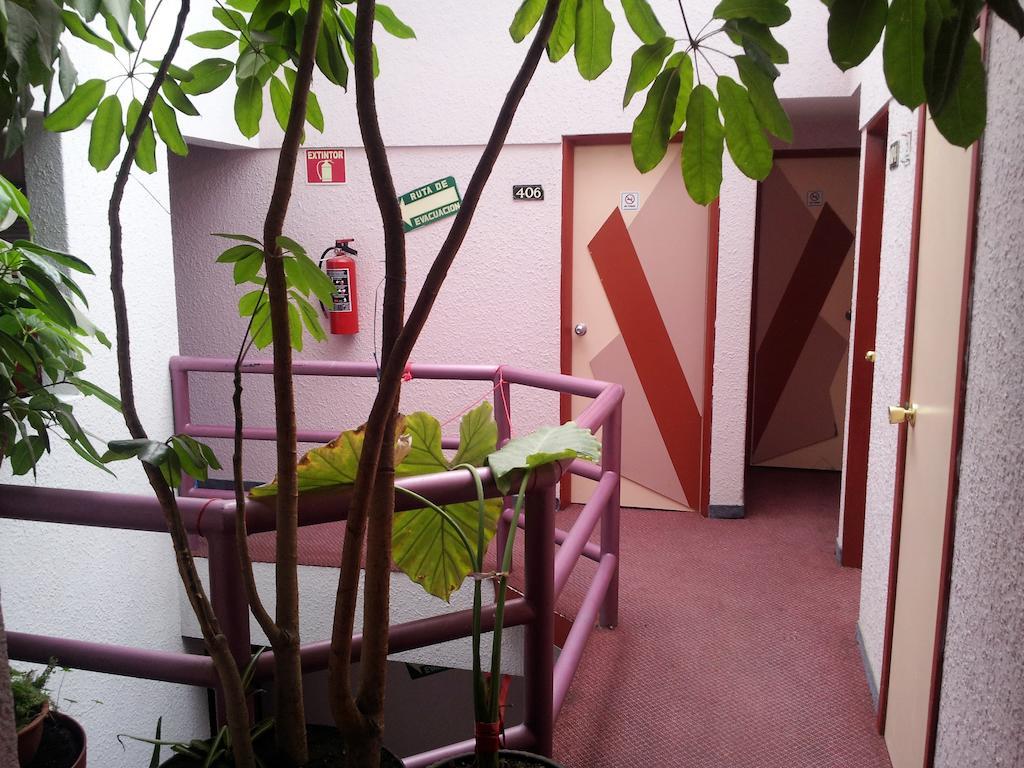 Hotel Ibiza - Mexico City — Photos 1